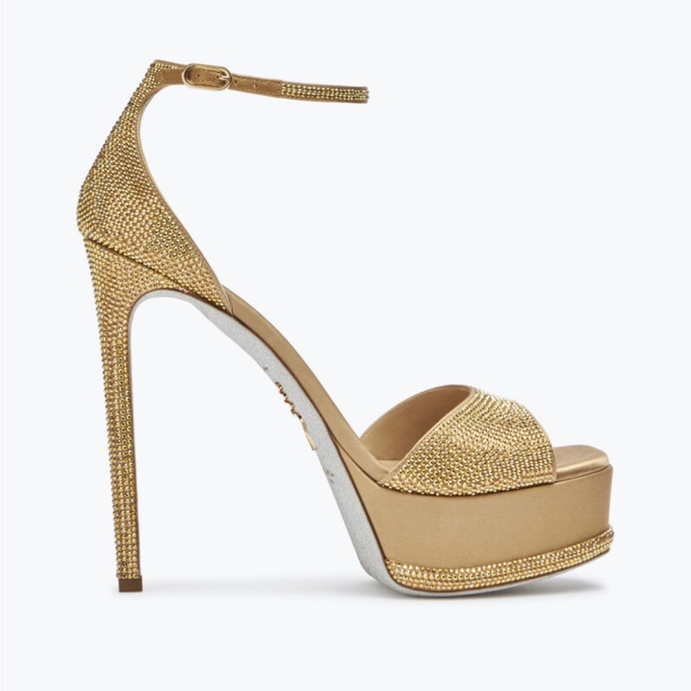 ✨✨Jeweled Anastasia Crystal Gold Platform Sandal ✨✨